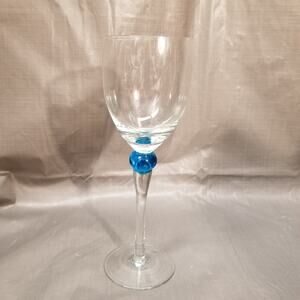 Bubble stem wine glass